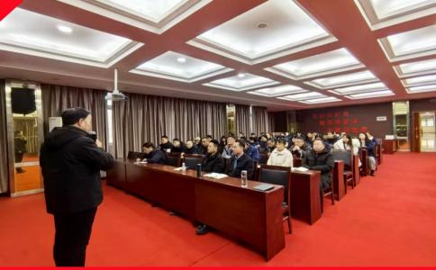 專業(yè)賦能 團(tuán)隊(duì)進(jìn)階——華豫萬(wàn)通2025“管理高手實(shí)戰(zhàn)課”培訓(xùn)圓滿結(jié)束！